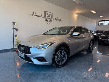 Infiniti Q30 1.5d Sport Edition 110 cv Led Pdc