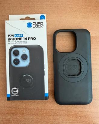 Cover QuadLock MagSafe  Iphone 14 Pro