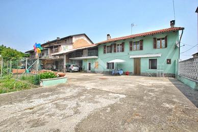 CASA INDIPENDENTE A LIVORNO FERRARIS