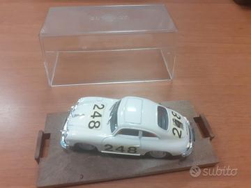 Automobile Porsche 356 Brumm