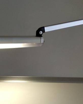 Lampada snodabile Neolt + morsetto