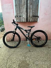 Bicicletta specializzed 2016 enduro