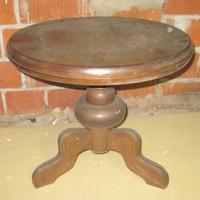 Tavolino Rotondo In Legno Laccato