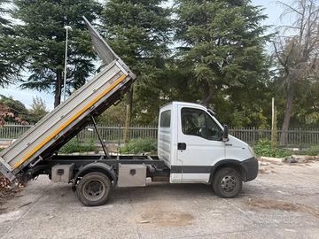 Iveco Daily 35 15 Ribaltabile Trilaterale