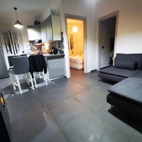 Luminoso bilocale ristrutturato smart home