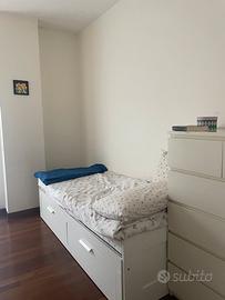 Cerchi un Trilocale a Pavia luminoso balconato