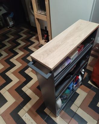Carrello porta oggetti
