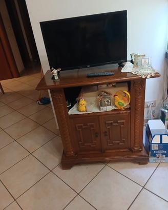 Mobiletto porta tv in legno