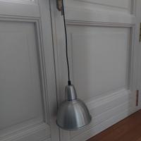 Lampadario a sospensione di alluminio grigio