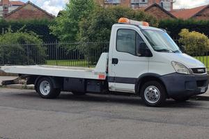 Carroattrezzi Iveco Daily 3.0 d patente B