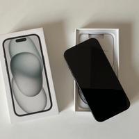 IPhone 15 come NUOVO + cuffie WIRELESS + custodia