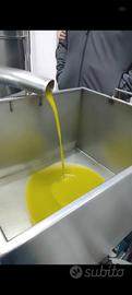 olio d' oliva di nostra produzione 