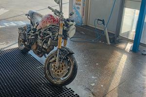 Moto