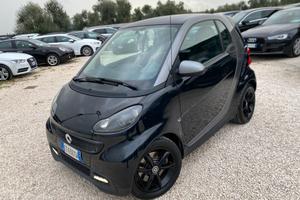 Smart ForTwo 1000 45 kW MHD coupé pure