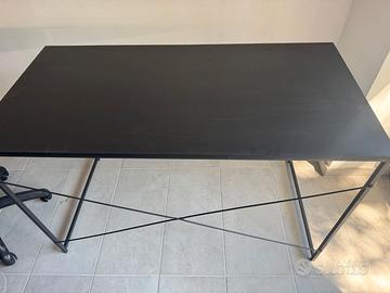 Scrivania Astrup DESK