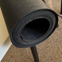 Tessuto lavabile di carta kraft 8,5x1,5 m nero.