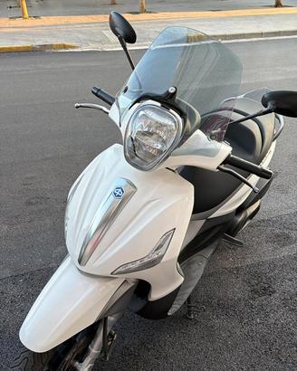 Beverly 350 ST