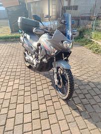 Honda transalp 650 
