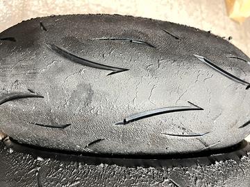 Dunlop D212 GP Racer