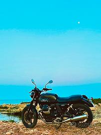 Moto guzzi V7 STONE II