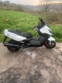 Kymco xciting 300 r