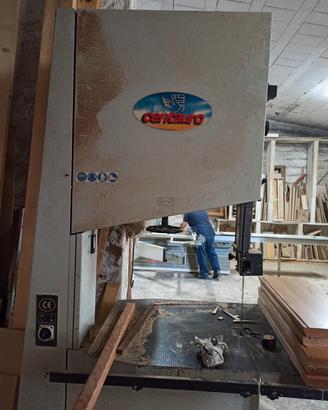 MACCHINE PER LA LAVORAZIONE DEL LEGNO 