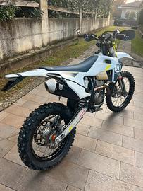 Husqvarna FE 250