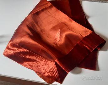 Tovaglia o copritavolo