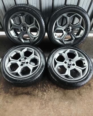 GOMME E CERCHI ORIGINALI FORD ECOSPORT ST LINE 