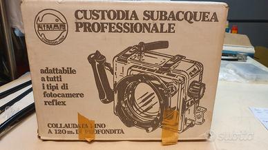 Custodia subacquea universale