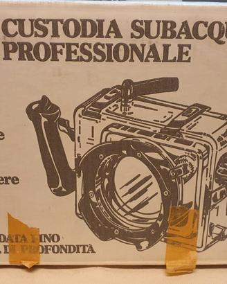Custodia subacquea universale