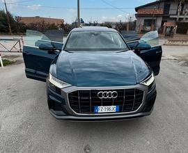 Audi q8 s Line 50 T D I sport