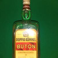 Liquore doppio kummel, marca Button