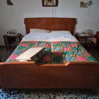 Letto matrimonale completo