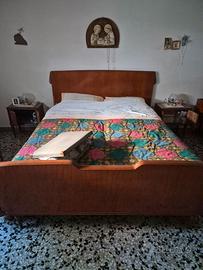 Letto matrimonale completo