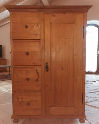 Mobile arte povera in abete massello