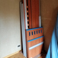 Camera ragazzi con parete attrezzata