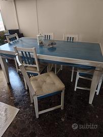 Due TAVOLI da sala salotto cucina trattabili