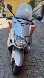Peugeot SV250