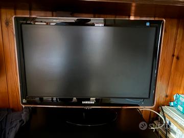 Televisori