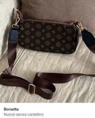 Borsetta con altri 2 accessori interni