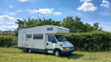 MAXICAMPER 6 posti IVECO 2.8 gancio traino
