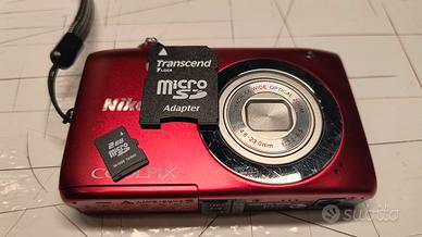 Nikon Coolpix S2600 - Rossa - Pronta all'uso