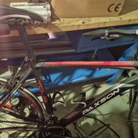 bici  Paxson con ruote da corsa e volante nor