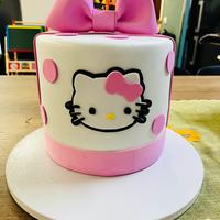 Torta finta Hello Kitty