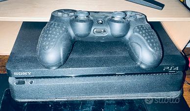 PlayStation 4  SLIM