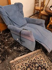 poltrona anziani motorizzata 