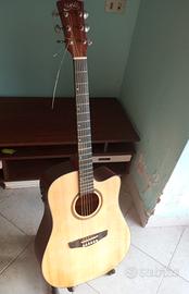 chitarra acustica  amplificata 