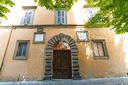 3-locali-a-viterbo