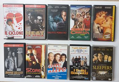 Lotto di 20 VHS Videocassette Film di Vari Generi